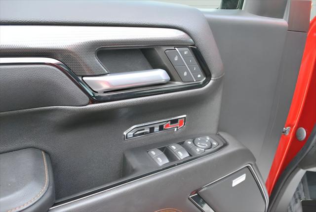 2023 GMC Sierra 1500 4WD Crew Cab Short Box AT4