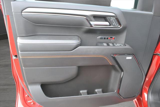 2023 GMC Sierra 1500 4WD Crew Cab Short Box AT4