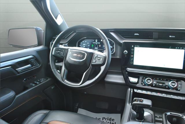2023 GMC Sierra 1500 4WD Crew Cab Short Box AT4