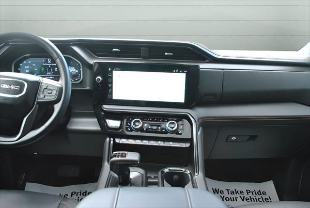 2023 GMC Sierra 1500 4WD Crew Cab Short Box AT4