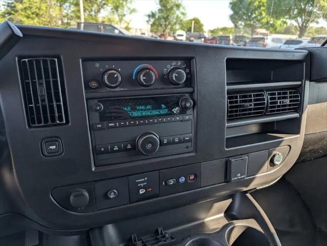 2024 GMC Savana Cargo RWD 2500 Regular Wheelbase Work Van