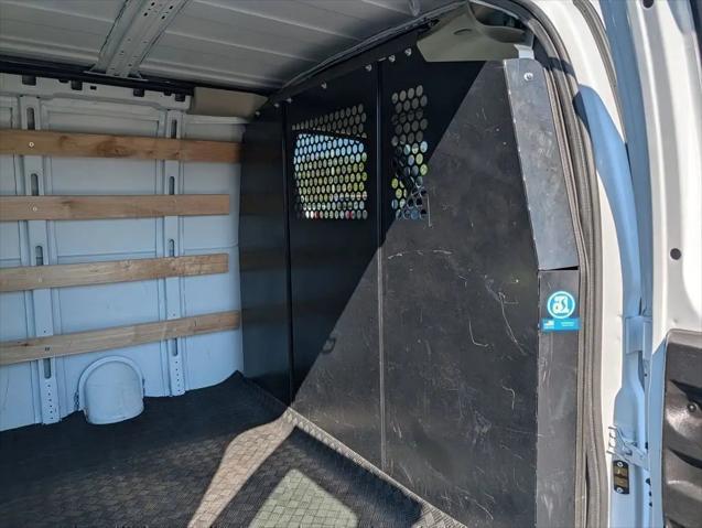 2024 GMC Savana Cargo RWD 2500 Regular Wheelbase Work Van