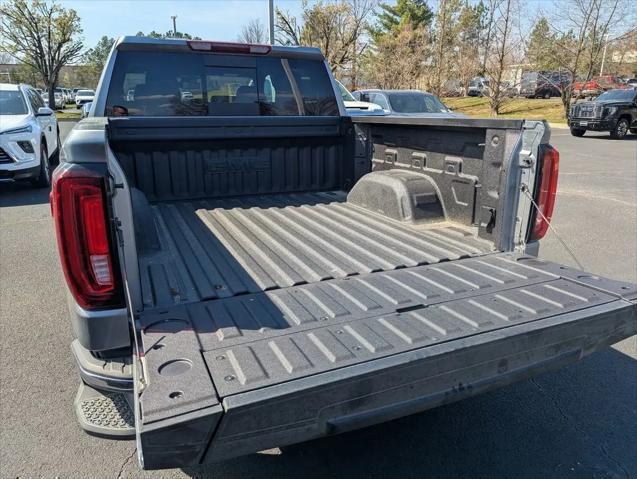 2026 GMC Sierra 1500 Crew Cab, Short Bed, SLT, 4WD