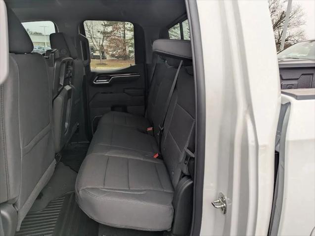 2026 GMC Sierra 1500 Double Cab, Standard Bed, SLE, 4WD