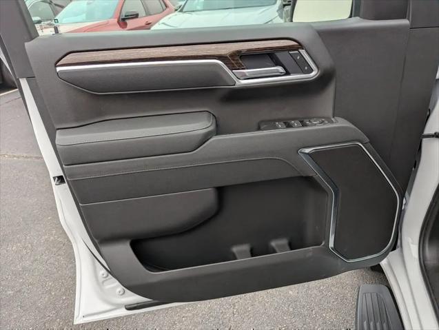 2026 GMC Sierra 1500 Double Cab, Standard Bed, SLE, 4WD