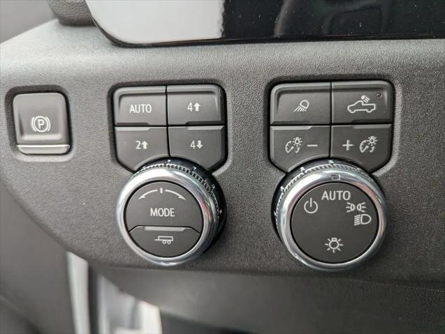 2026 GMC Sierra 1500 Double Cab, Standard Bed, SLE, 4WD