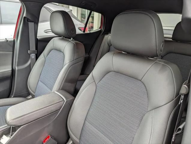 2026 Buick NV Preferred FWD