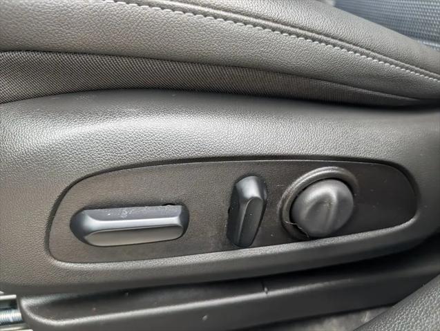 2026 Buick NV Preferred FWD