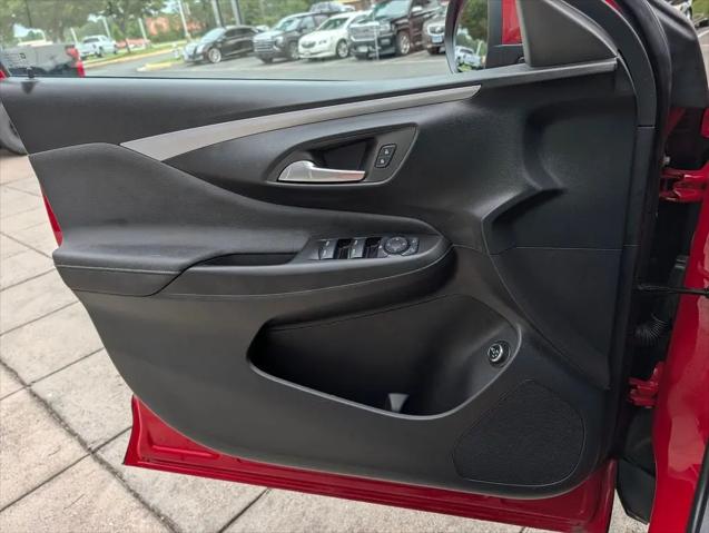 2026 Buick NV Preferred FWD