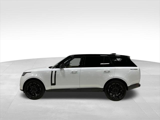 2026 Land Rover Range Rover P530 SE 7 Seat