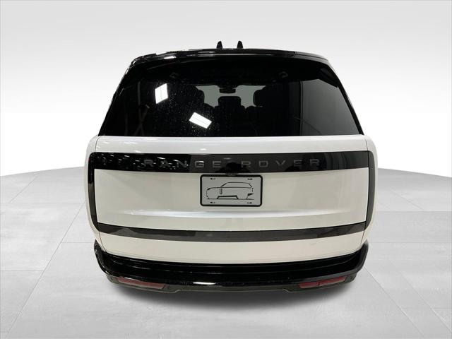 2026 Land Rover Range Rover P530 SE 7 Seat