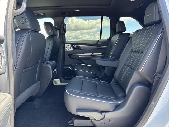 2026 Buick Enclave Avenir FWD