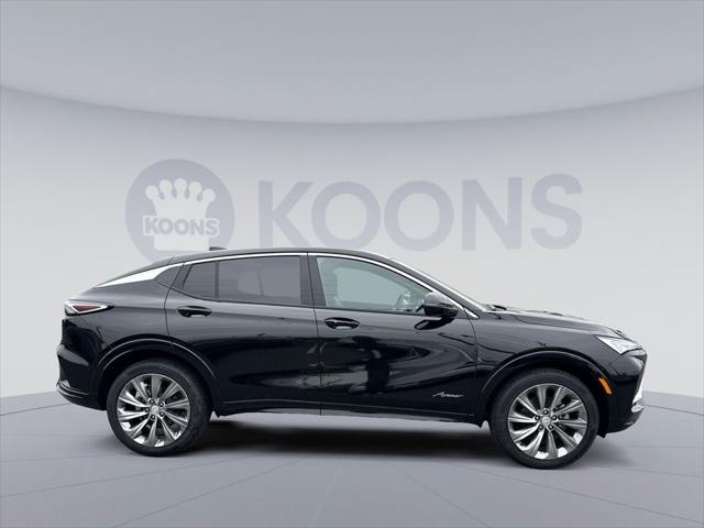 2026 Buick NV Avenir FWD