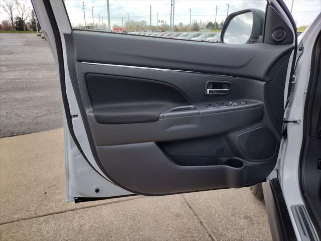 2026 Mitsubishi Outlander Sport 2.0 LE