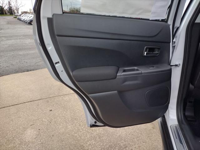 2026 Mitsubishi Outlander Sport 2.0 LE