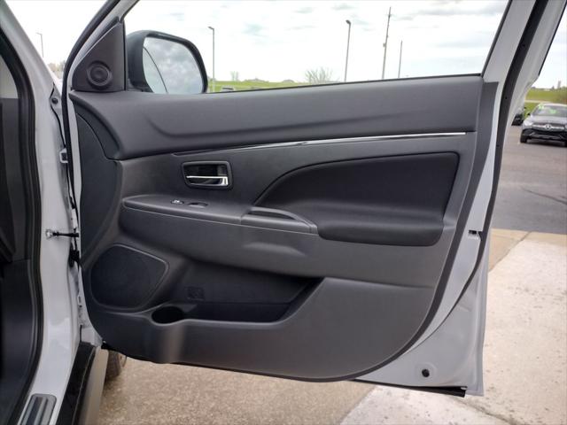 2026 Mitsubishi Outlander Sport 2.0 LE