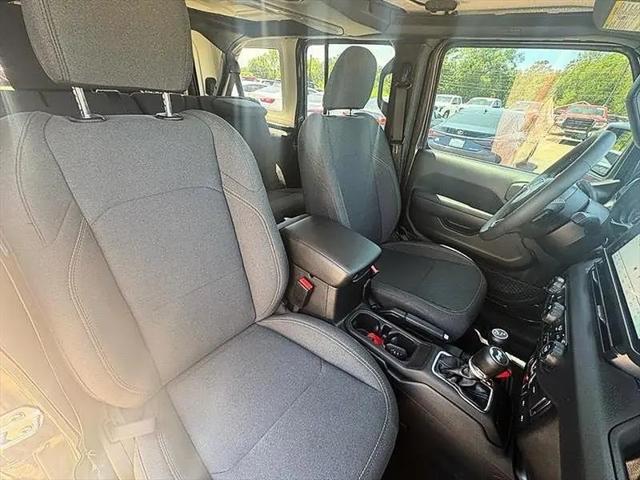 2024 Jeep Wrangler 4-Door Willys 4x4
