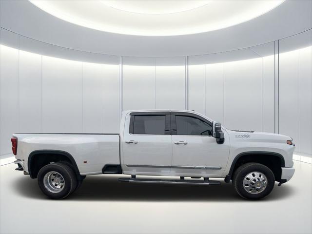 2024 Chevrolet Silverado 3500HD 4WD Crew Cab Long Bed High Country