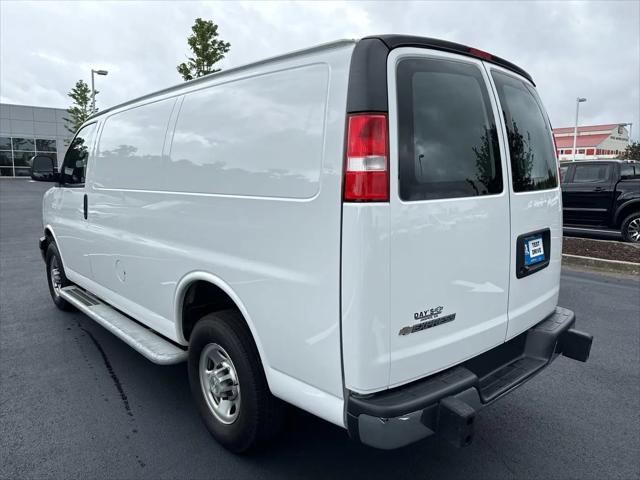 2024 Chevrolet Express Cargo Van RWD 2500 Regular Wheelbase WT