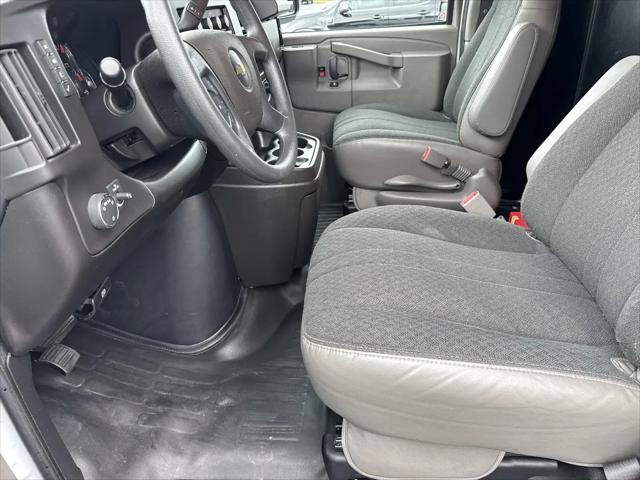 2024 Chevrolet Express Cargo Van RWD 2500 Regular Wheelbase WT