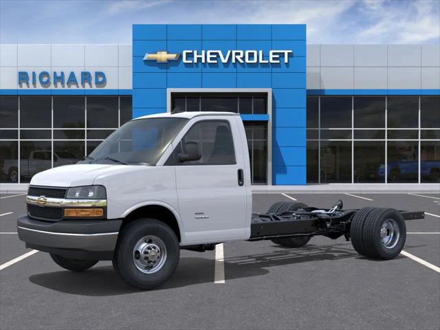 2026 Chevrolet Express Cutaway Work Van