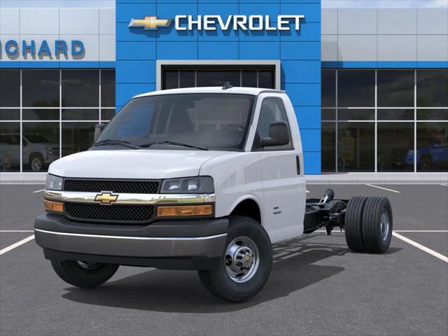 2026 Chevrolet Express Cutaway Work Van