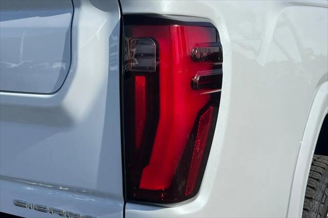 2026 GMC Sierra 2500HD Crew Cab, Standard Bed, Denali, 4WD