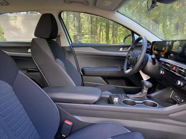 2026 Kia K5 LXS FWD