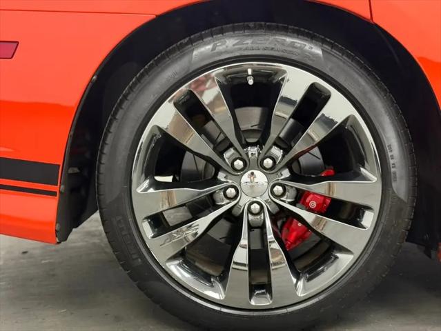 2013 Dodge Charger SRT