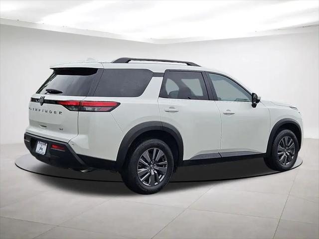 2024 Nissan Pathfinder SV FWD