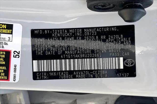 2024 Toyota Camry SE