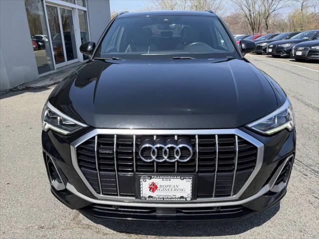 2020 Audi Q3 Premium Plus 45 TFSI S line quattro Tiptronic