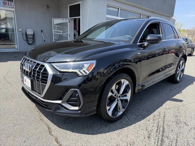 2020 Audi Q3 Premium Plus 45 TFSI S line quattro Tiptronic