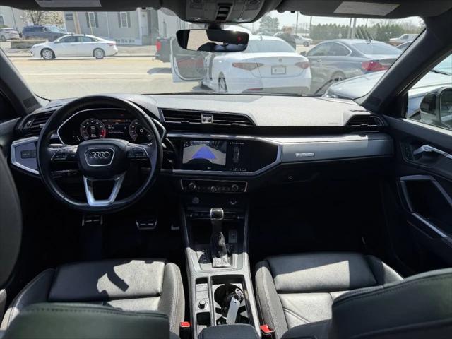 2020 Audi Q3 Premium Plus 45 TFSI S line quattro Tiptronic
