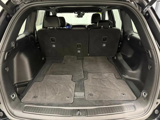 2025 Jeep Grand Cherokee Altitude 4x4