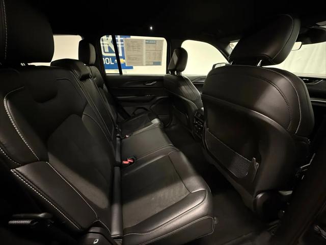 2025 Jeep Grand Cherokee Altitude 4x4