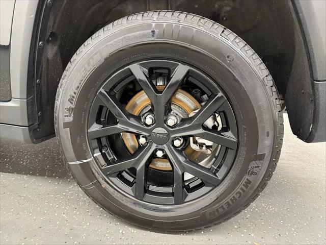 2025 Jeep Grand Cherokee Altitude 4x4