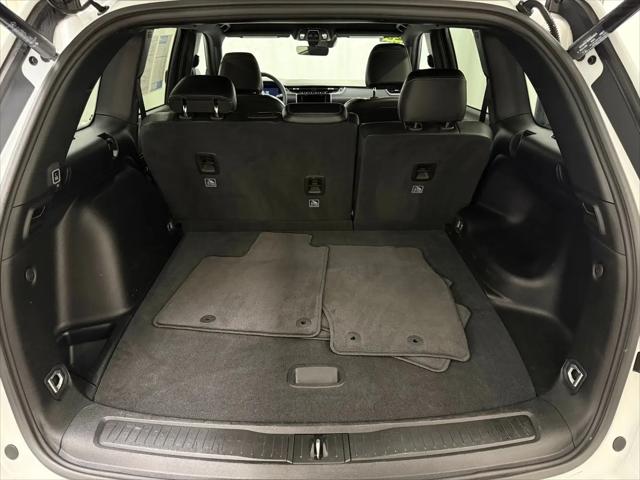 2025 Jeep Grand Cherokee Altitude 4x4