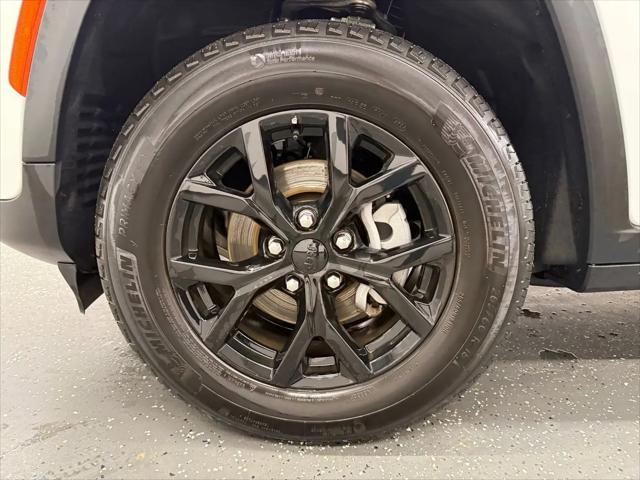 2025 Jeep Grand Cherokee Altitude 4x4