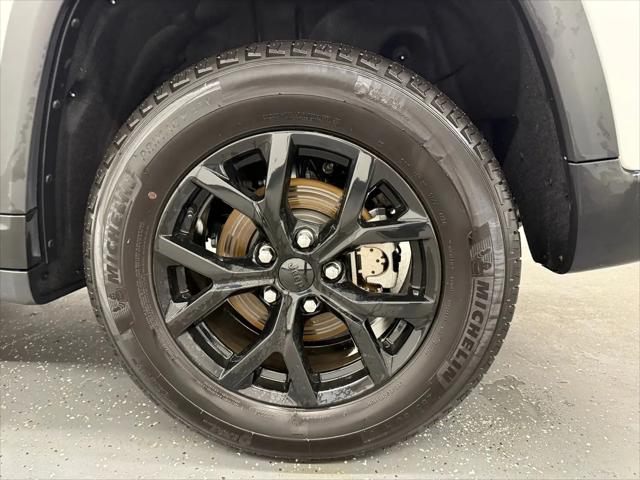 2025 Jeep Grand Cherokee Altitude 4x4
