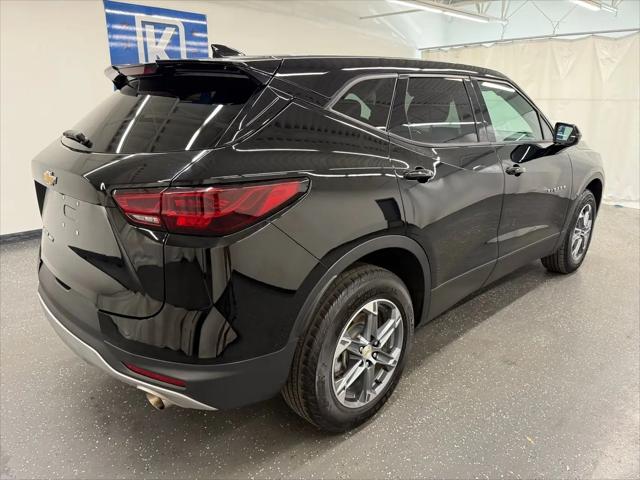 2025 Chevrolet Blazer AWD 2LT