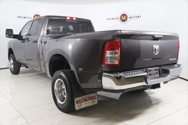 2024 Ram 3500 Tradesman Crew Cab 4x4 8' Box