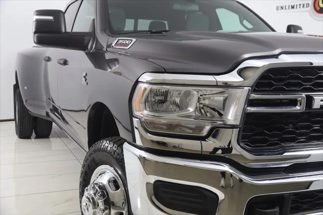 2024 Ram 3500 Tradesman Crew Cab 4x4 8' Box