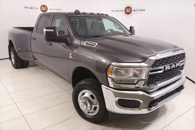 2024 Ram 3500 Tradesman Crew Cab 4x4 8' Box