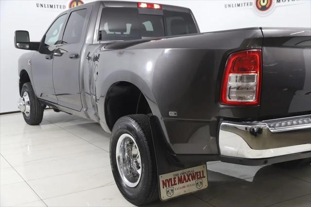 2024 Ram 3500 Tradesman Crew Cab 4x4 8' Box