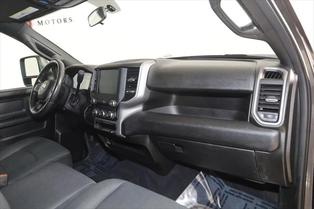 2024 Ram 3500 Tradesman Crew Cab 4x4 8' Box