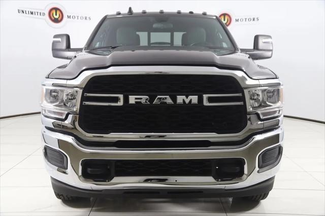 2024 Ram 3500 Tradesman Crew Cab 4x4 8' Box