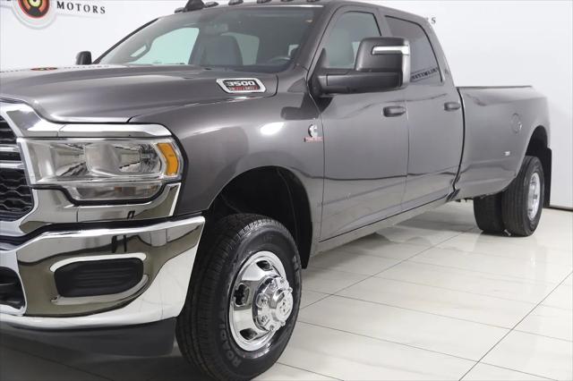 2024 Ram 3500 Tradesman Crew Cab 4x4 8' Box