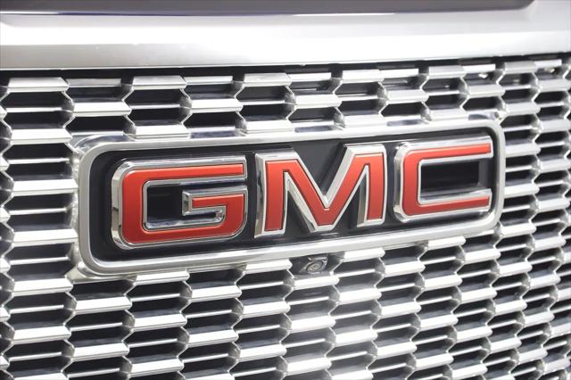 2023 GMC Yukon XL 4WD Denali