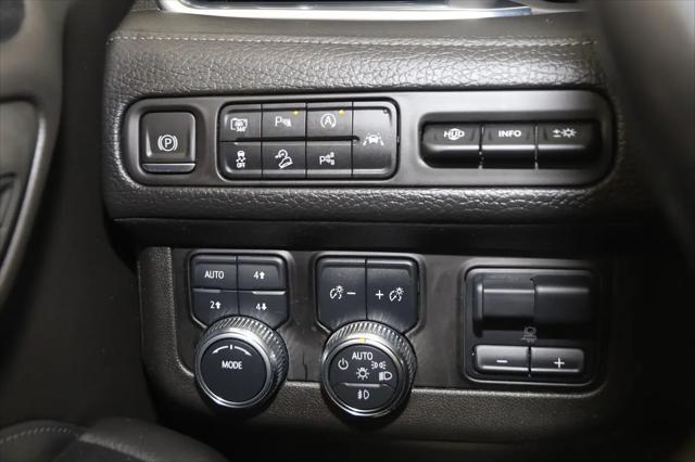 2023 GMC Yukon XL 4WD Denali